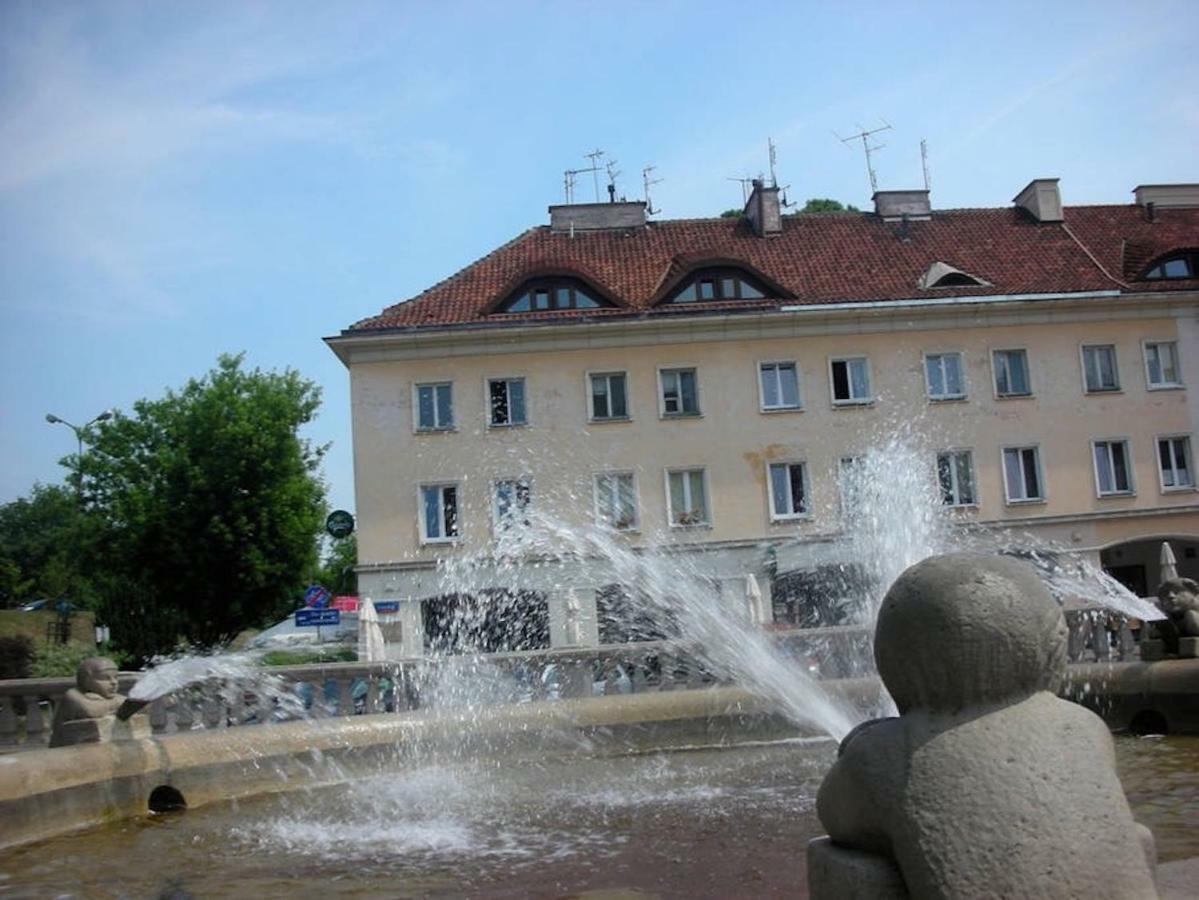 Mariensztat - View Over The Square 华沙 外观 照片